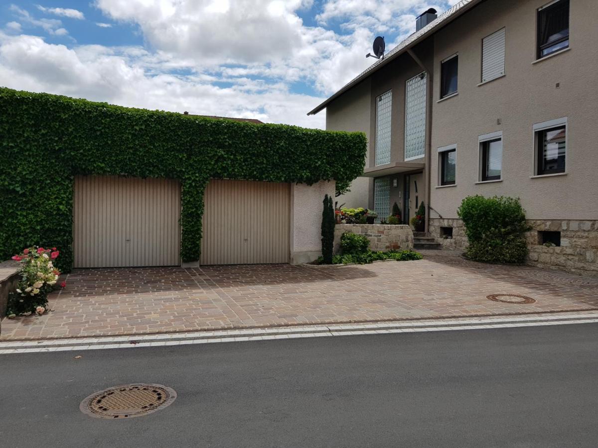 Zum Fuchsbau Apartment Hettstadt ภายนอก รูปภาพ